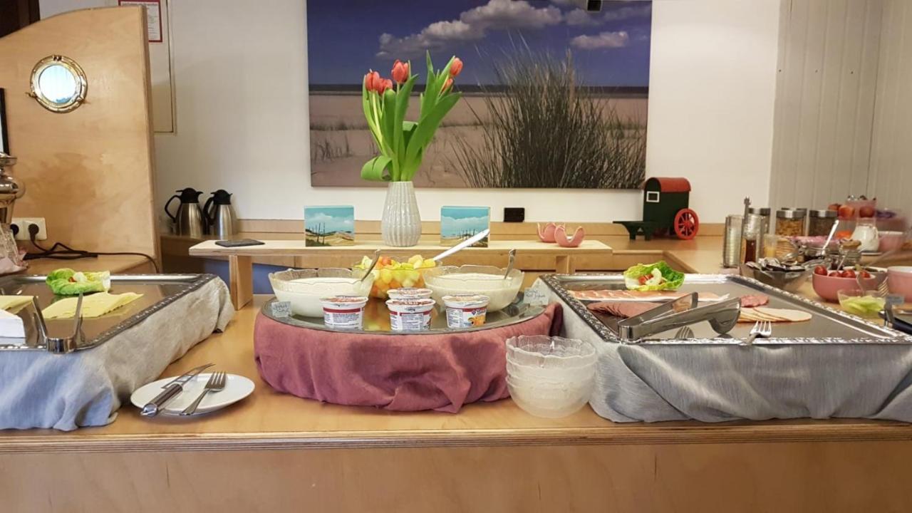 Hotel Pension Loose Borkum Exteriör bild